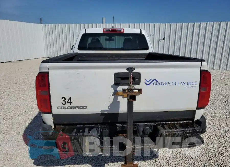 1GCHSBEA8K1132561 Photo# 6