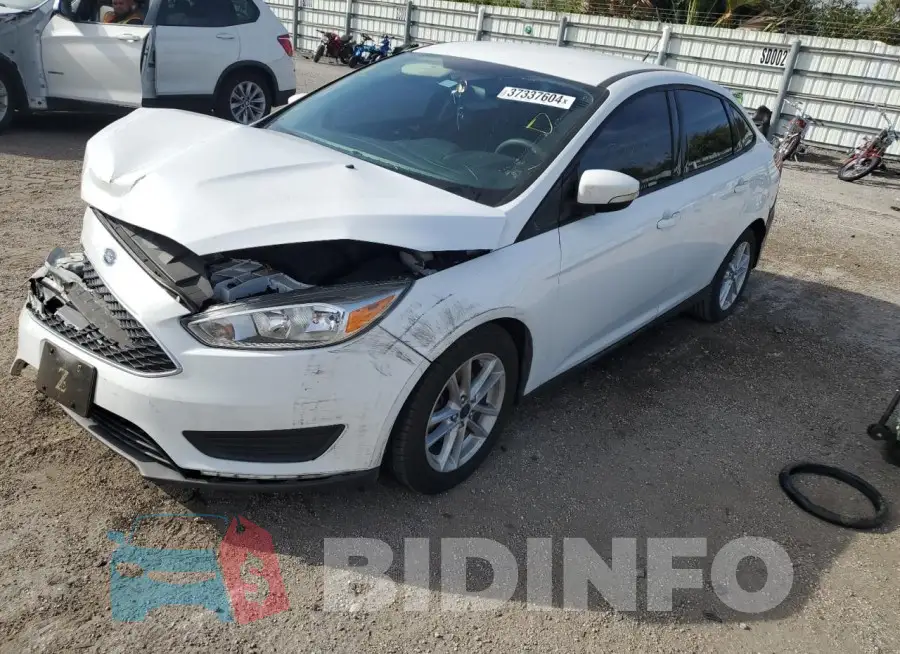 1FADP3F20HL330714 Photo# 1