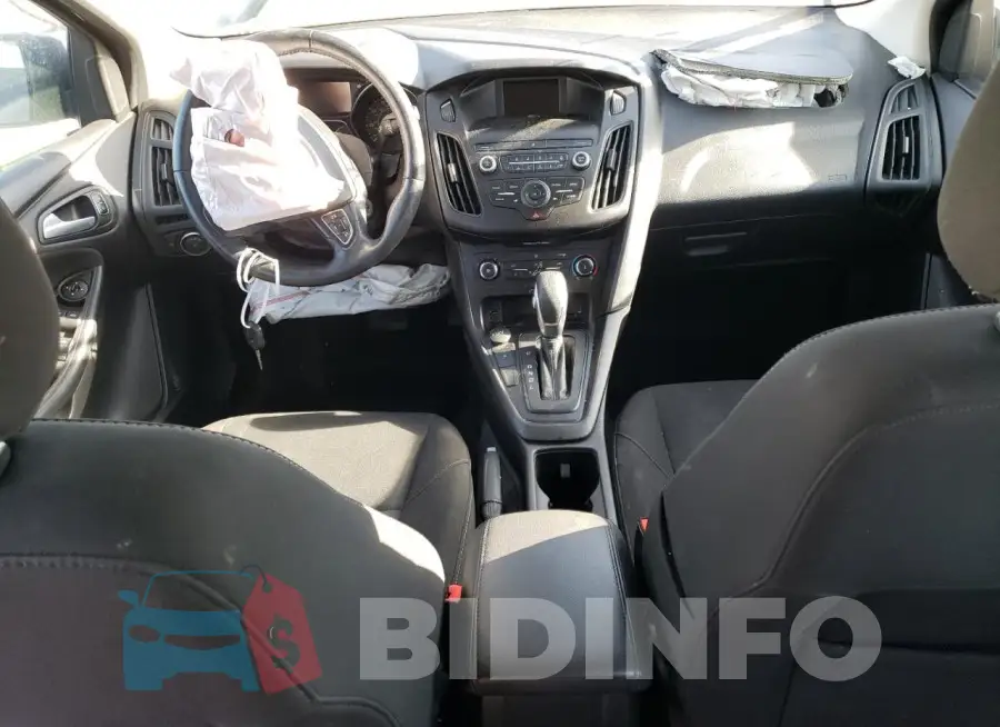 1FADP3F2XJL204933 Photo# 8