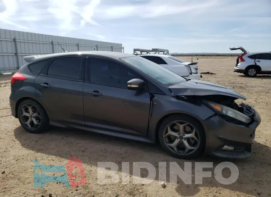 1FADP3L96HL235964 Photo# 4