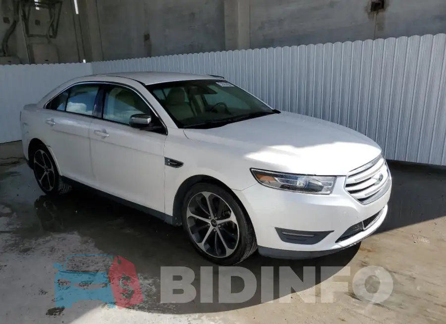 1FAHP2F85FG110247 Photo# 4