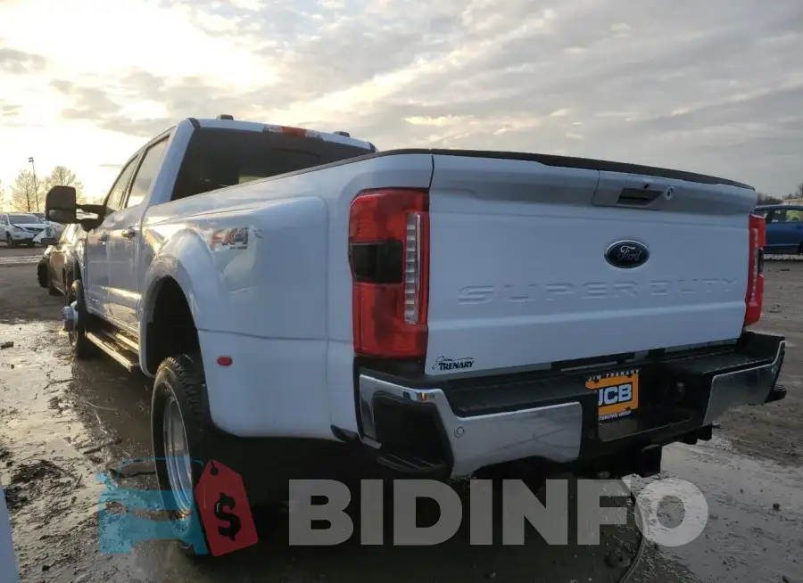 1FT8W3DM3PED62871 Photo# 2