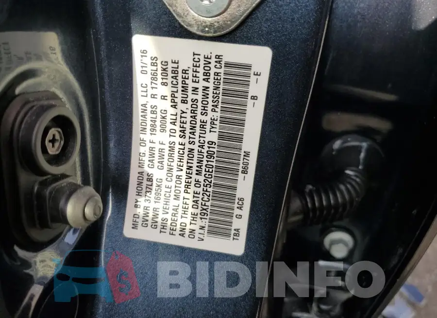 19XFC2F52GE019019 Photo# 12