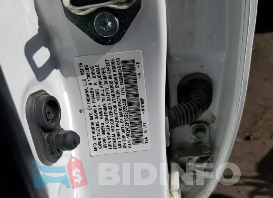 19XFC2F73GE225449 Photo# 12