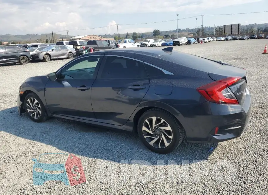 19XFC2F77JE201727 Photo# 2