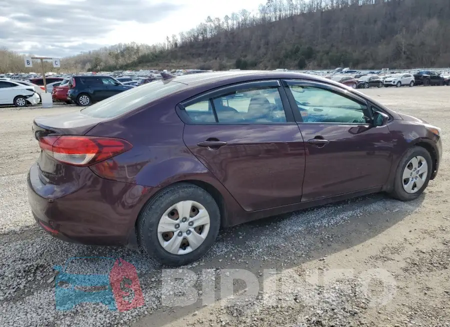 3KPFL4A72HE028129 Photo# 3