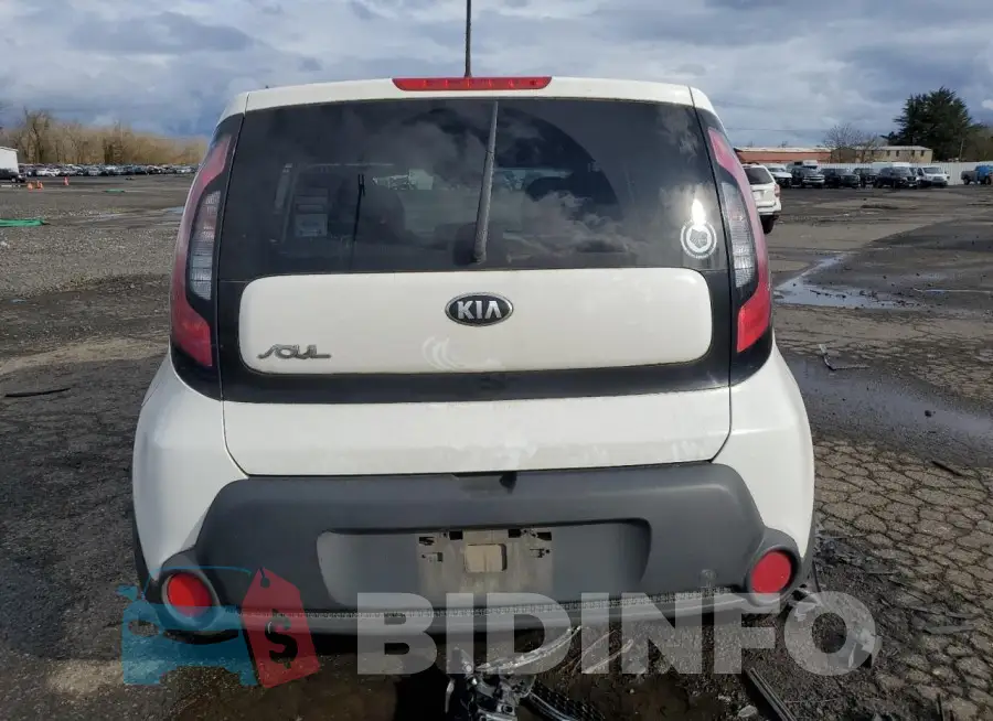 KNDJN2A2XF7161392 Photo# 6