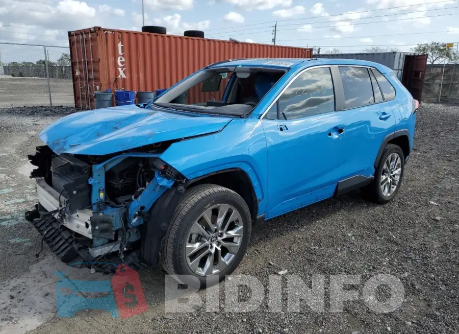2T3C1RFV6MW161729 Photo# 1