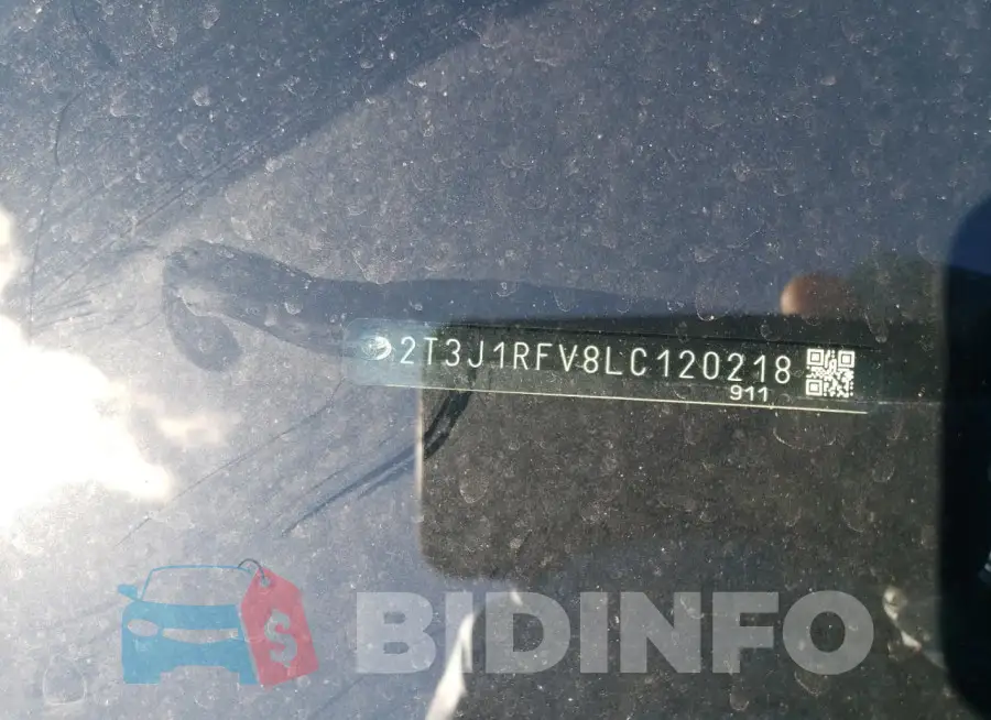 2T3J1RFV8LC120218 Photo# 13