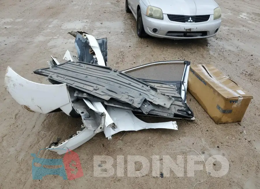 4T1B11HK1KU217873 Photo# 12