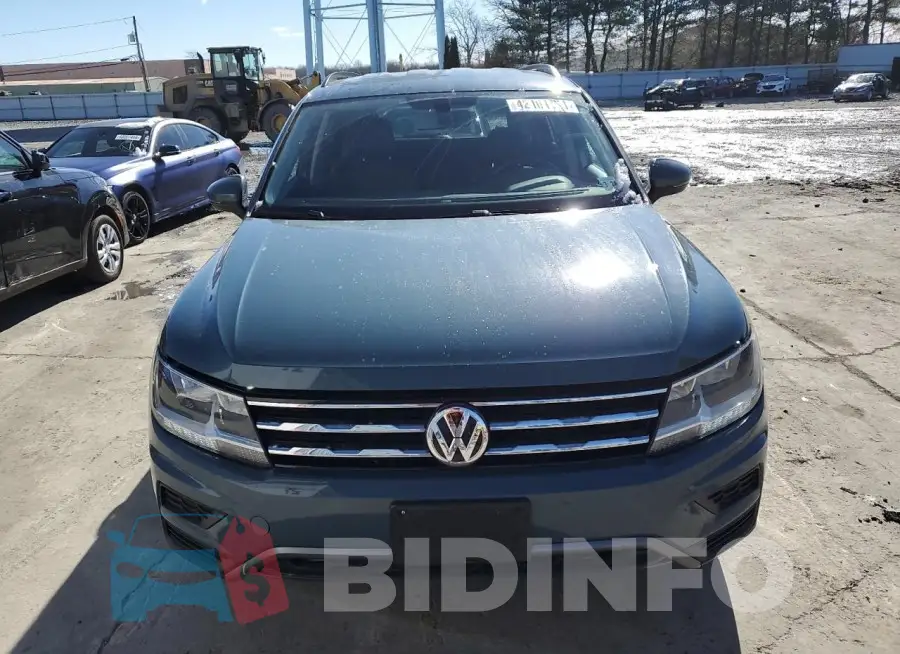 3VV2B7AX8KM113896 Photo# 5