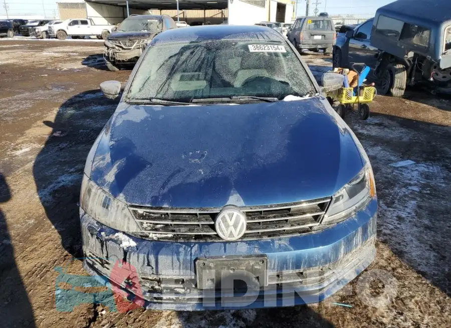 3VW2B7AJ0HM268166 Photo# 5