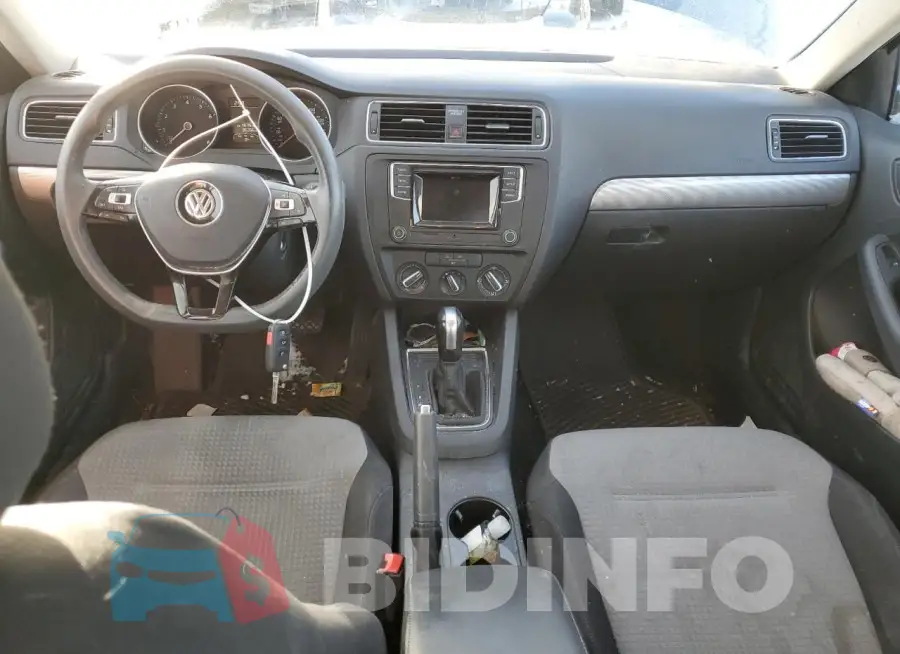 3VW2B7AJ0HM268166 Photo# 8