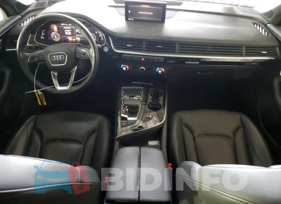 WA1LAAF77HD057136 Photo# 8