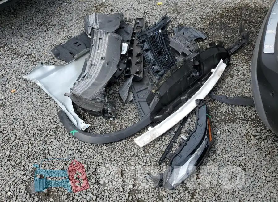 JN8BT3BA2PW406896 Photo# 13