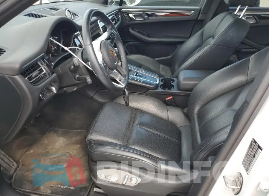 WP1AA2A56MLB15485 Photo# 7