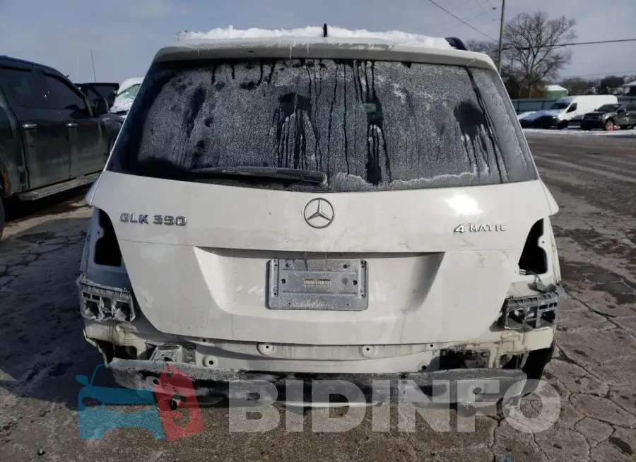 WDCGG8JB2FG346053 Photo# 6