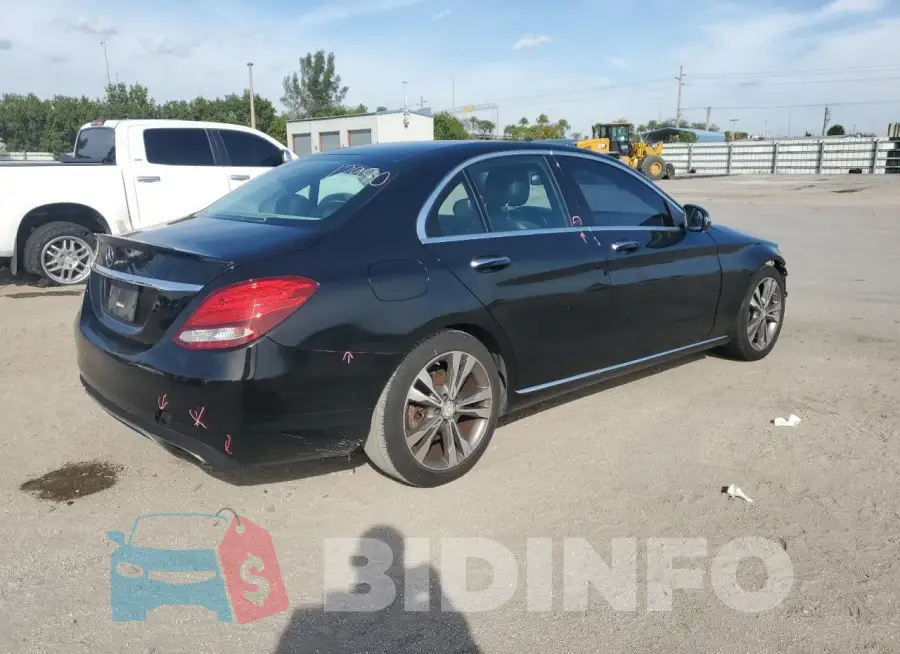 WDDWF4JB3GR165861 Photo# 3