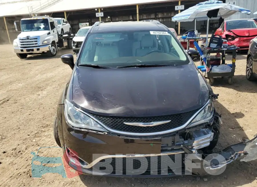 2C4RC1EG0HR525586 Photo# 5