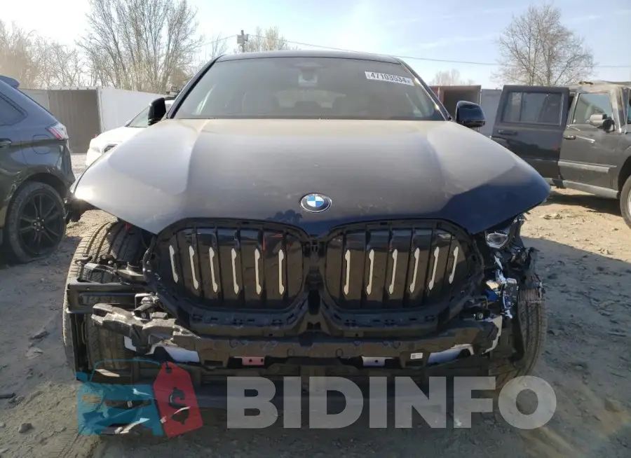5UX33EX03R9S73061 Photo# 5