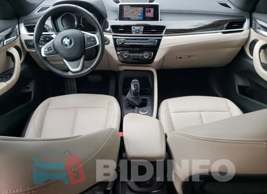 WBXJG7C03M3M76318 Photo# 8