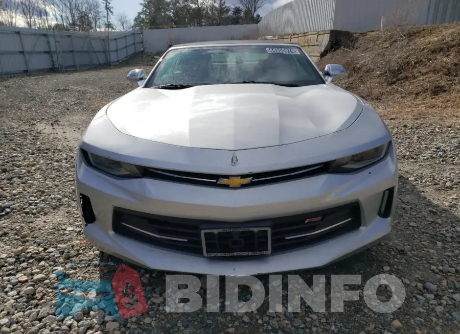 1G1FB3DSXH0201524 Photo# 5