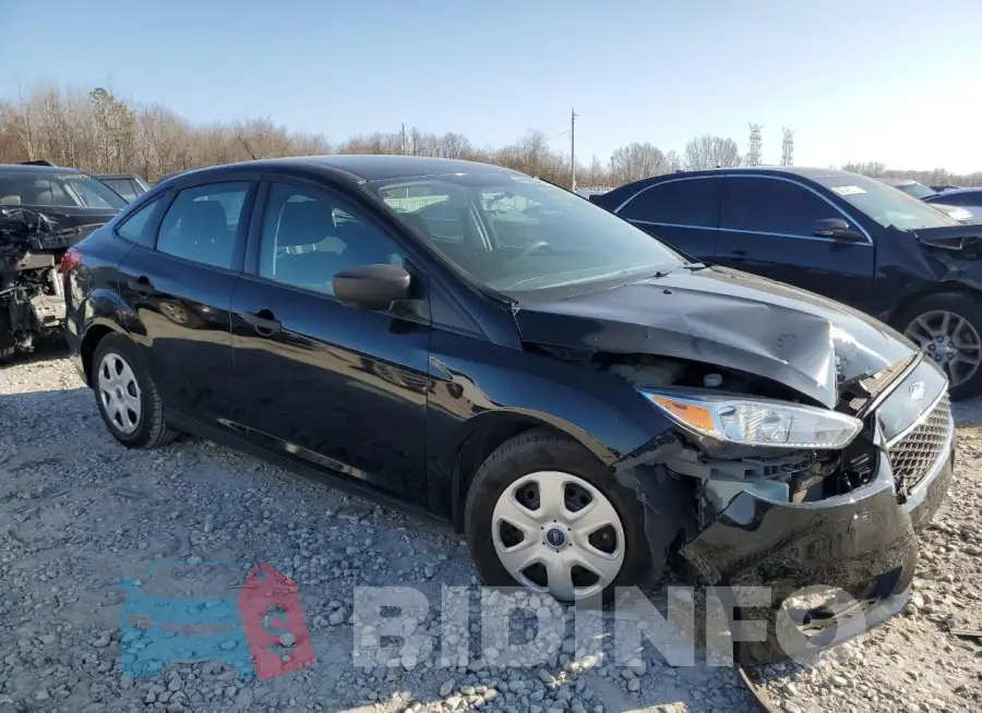 1FADP3E26HL241621 Photo# 4