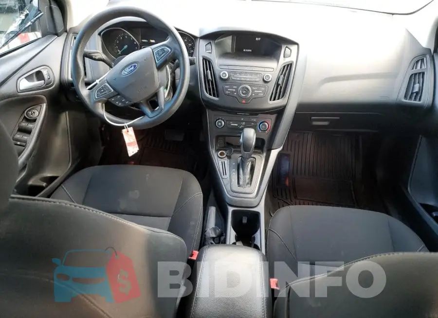 1FADP3F29JL285276 Photo# 8