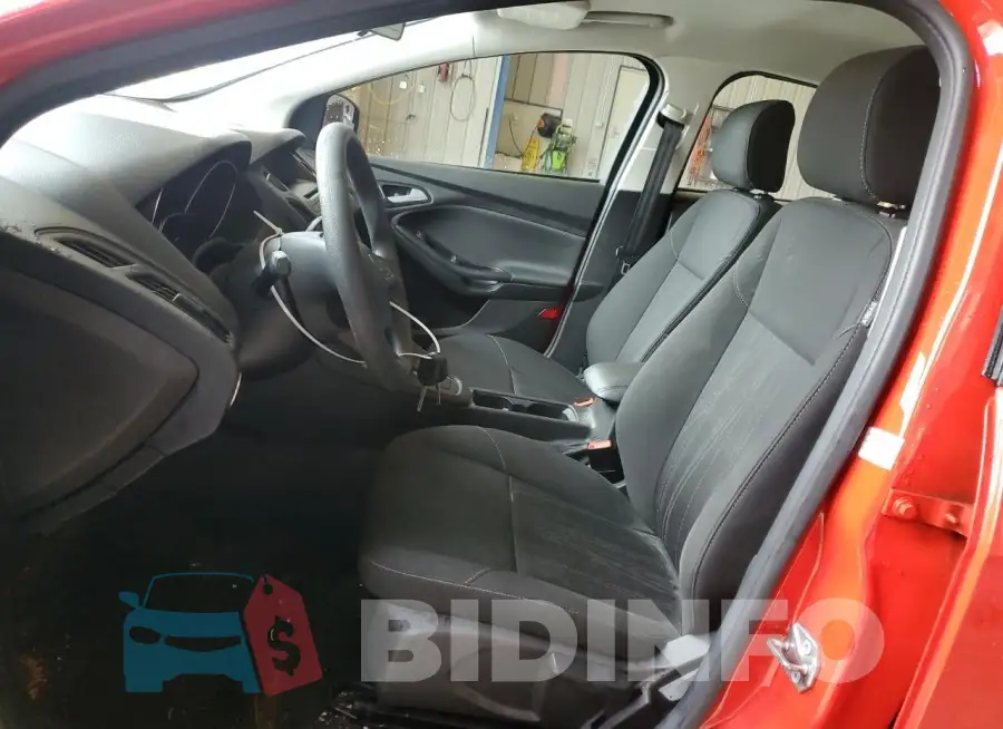 1FADP3K26HL225178 Photo# 7