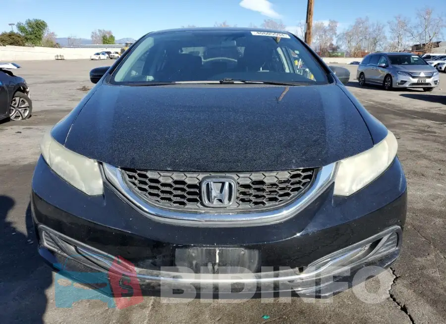 19XFB2F55FE707470 Photo# 5