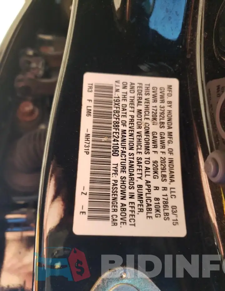 19XFB2F88FE241060 Photo# 13