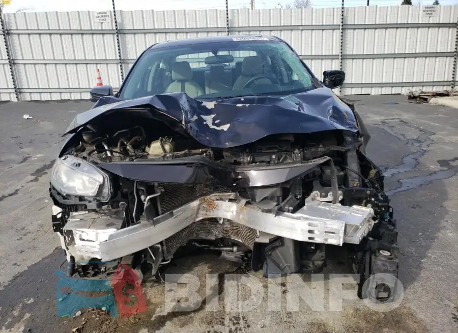 19XFC2F71GE088849 Photo# 5
