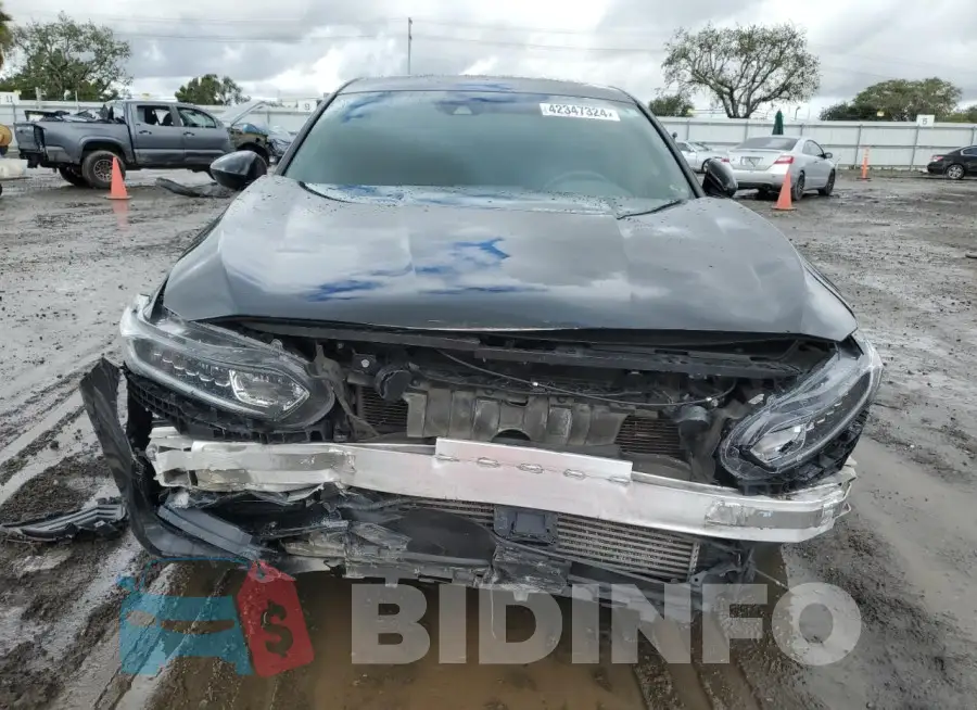 1HGCV2F37KA018487 Photo# 5