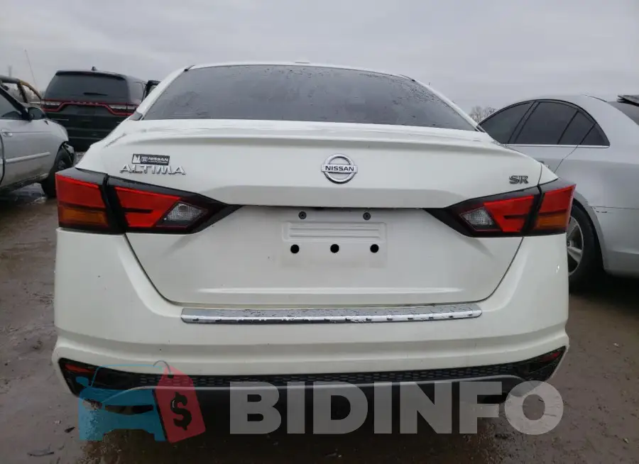 1N4BL4CV3KC225079 Photo# 6