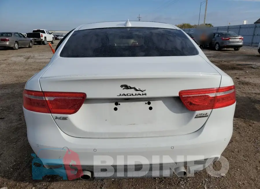SAJAL4FX7JCP35888 Photo# 6