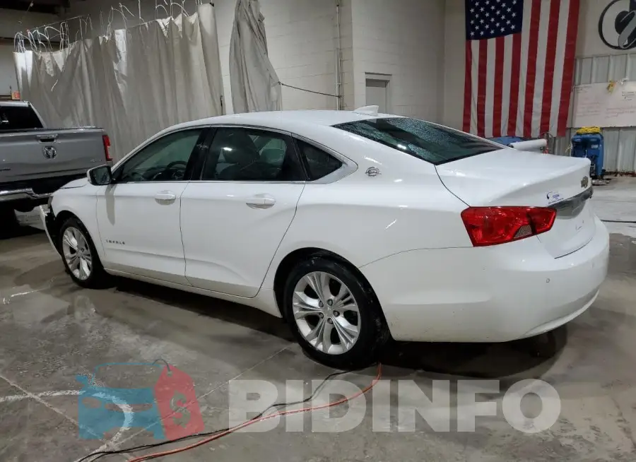 2G1115SL2F9128186 Photo# 2