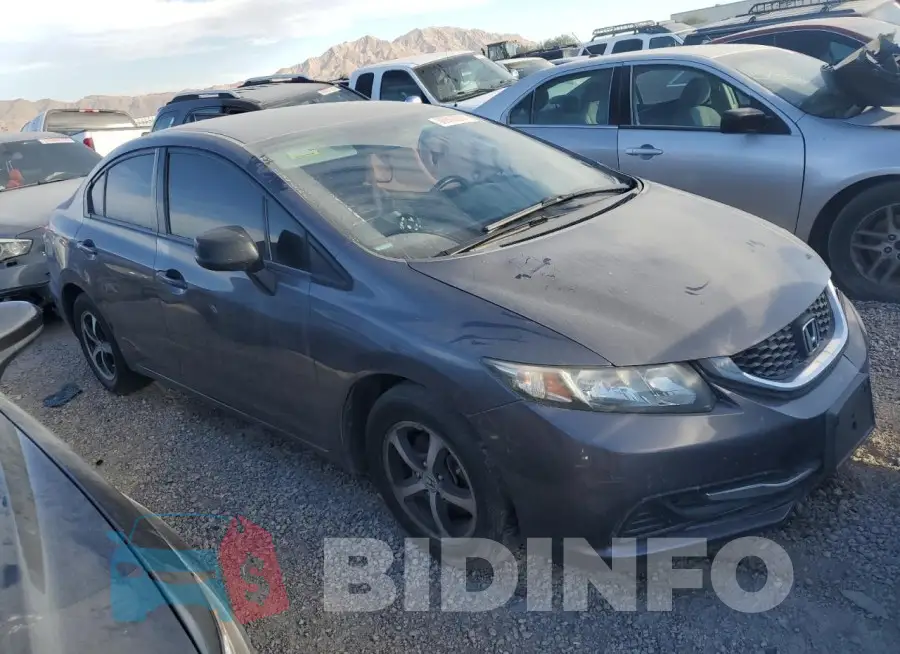 19XFB2F79FE240863 Photo# 4