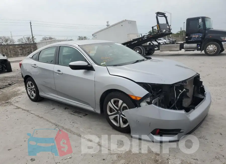 19XFC2F57JE024188 Photo# 4