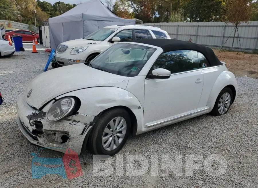 3VW5DAAT0JM509736 Photo# 1