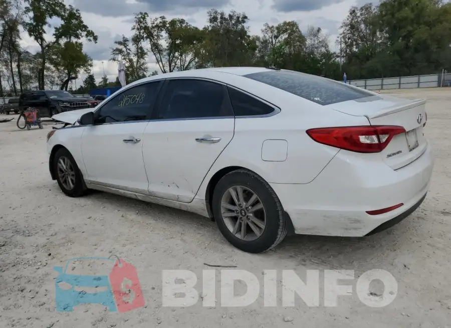 5NPE24AA1FH157594 Photo# 2