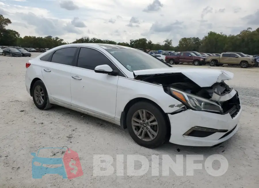 5NPE24AA1FH157594 Photo# 4