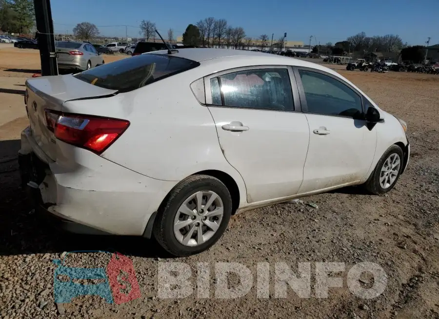 KNADM4A34G6639072 Photo# 3