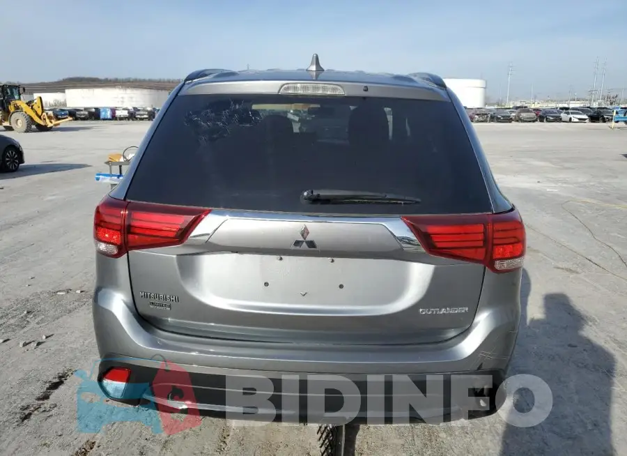 JA4AD3A37JZ020837 Photo# 6