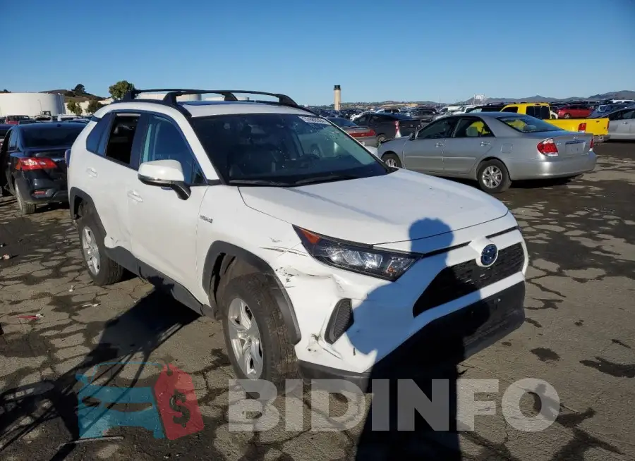 4T3MWRFV9LU008976 Photo# 4