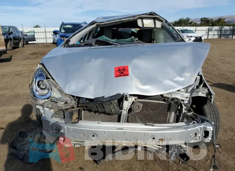 JTDKDTB32F1114431 Photo# 5