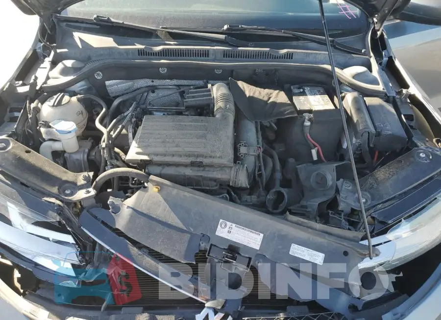 3VW2B7AJ8HM213562 Photo# 11