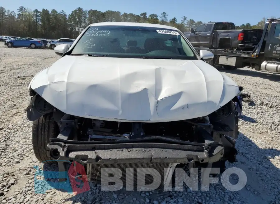 3VWCB7BUXLM017497 Photo# 5
