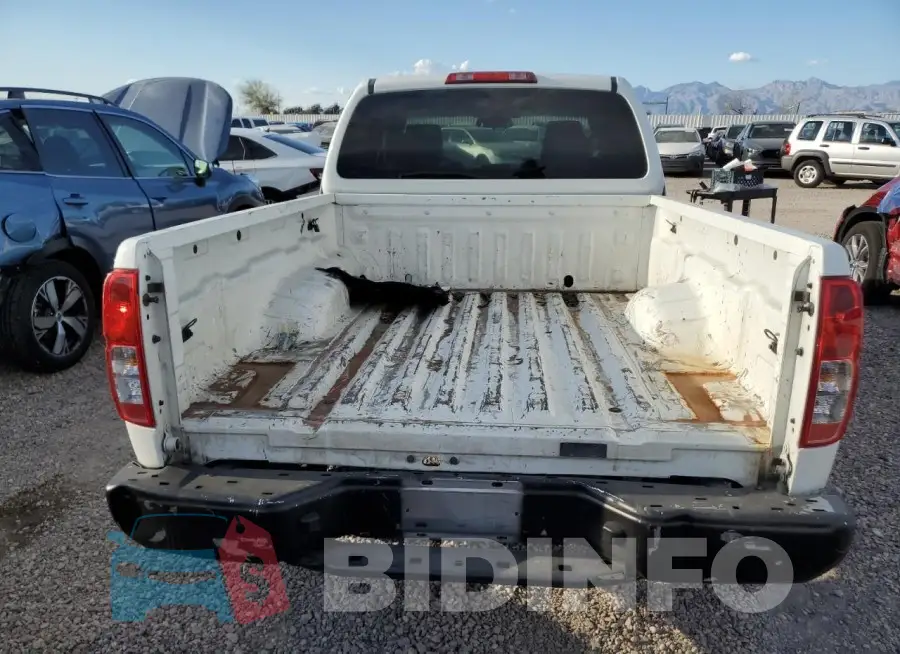 1N6BD0CT4FN708943 Photo# 6