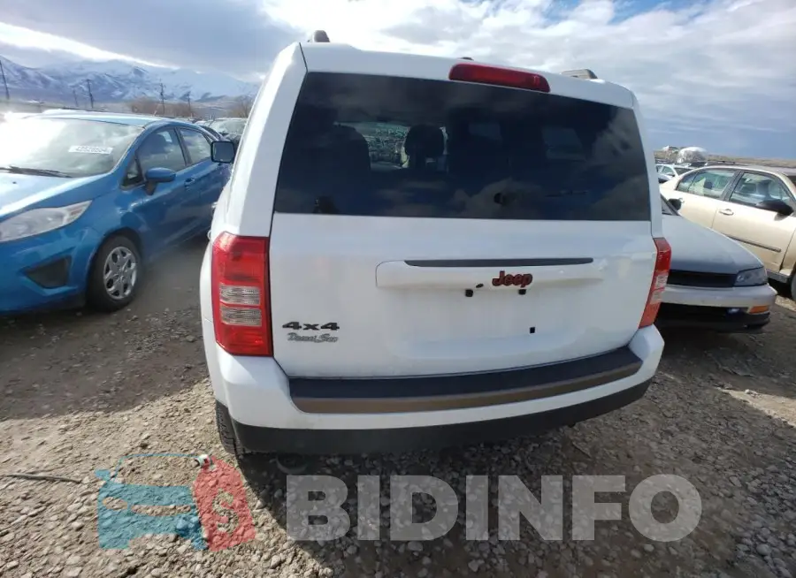 1C4NJRBB1HD114843 Photo# 6