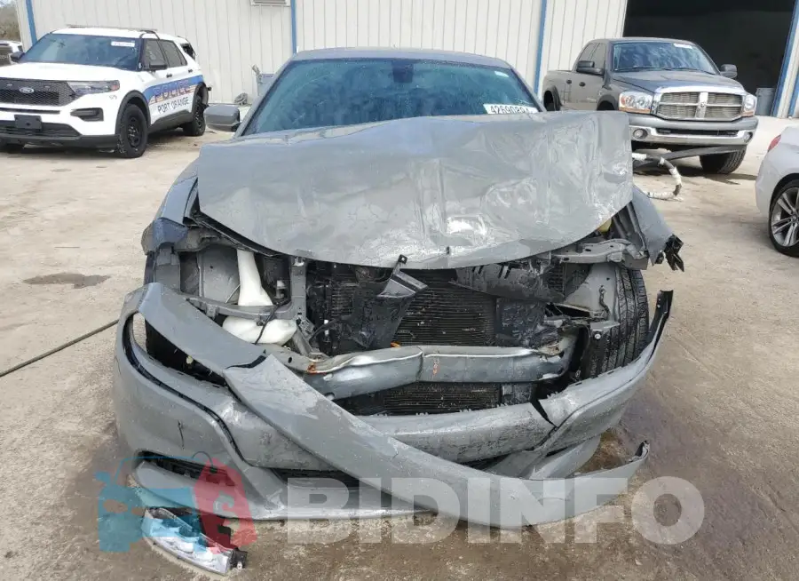 2C3CDXHG1HH562934 Photo# 5